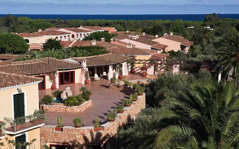 I GIARDINI DI CALA GINEPRO 4*